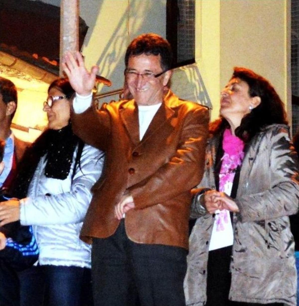 Edremit&rsquo;te Kamil Saka Başkan Se&ccedil;ildi