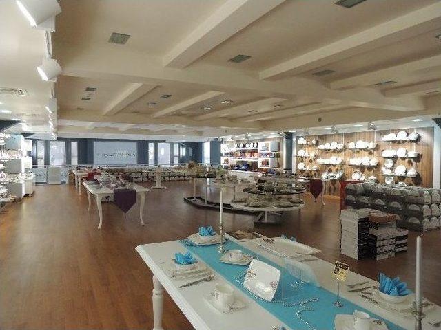 Ng Kütahya Seramik'ten İstanbul'a Yeni Showroom