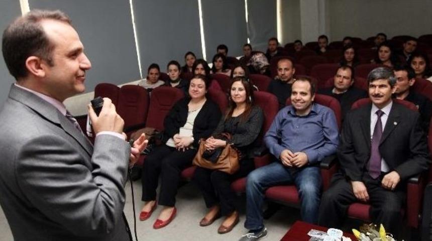 &lsquo;naylon Aşkı &Ouml;ld&uuml;r&uuml;r&rsquo;