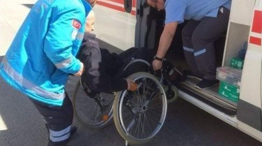 Afyonkarahisar&rsquo;da Yatalak Durumda Olan Hastalarda Oy Kullandı