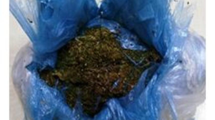 İzmir&rsquo;de Uyuşturucu Operasyonu