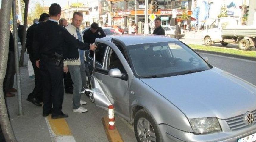 Sakarya&rsquo;da Tfafik Kazası: 1 Yaralı