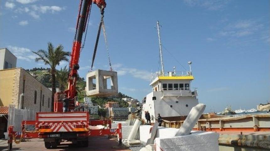 Kuşadası&rsquo;nda Yapay Resif &Ccedil;alışması