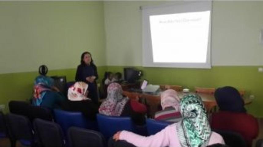 Hayatın İlk &Ccedil;eyreği Konulu Eğitim Yapıldı