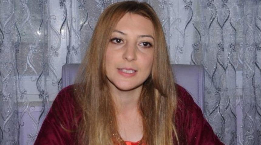 Babasının &Ouml;ld&uuml;r&uuml;ld&uuml;ğ&uuml; İl&ccedil;ede Belediye Başkanı Se&ccedil;ildi