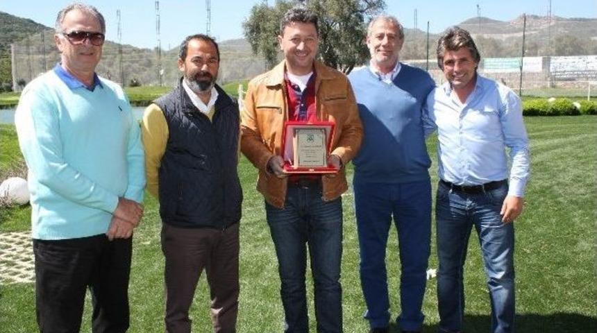 Golf Kul&uuml;b&uuml;nden Teşekk&uuml;r Yemeği