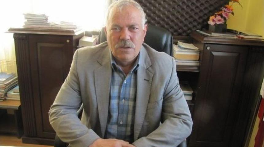 Karbasan Ak Parti Eski Belediye Başkanı K&ouml;ye D&ouml;n&uuml;şen Beldesine Muhtar Se&ccedil;ilemedi