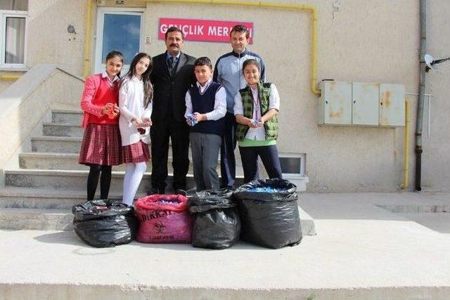 Niğde’de 100 Bin Mavi Kapak Toplandı