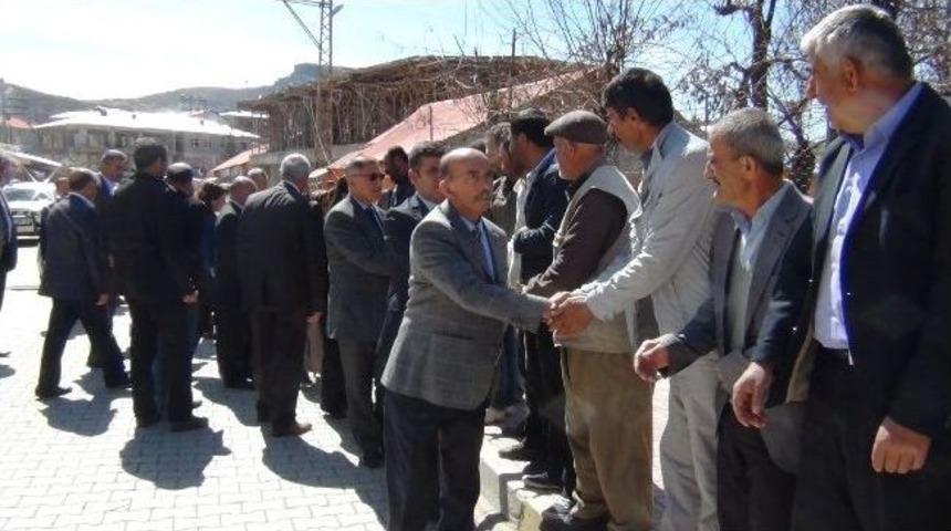 Bdp&rsquo;den &Ccedil;ukurca Belediye Başkanı&rsquo;na Tebrik Ziyareti