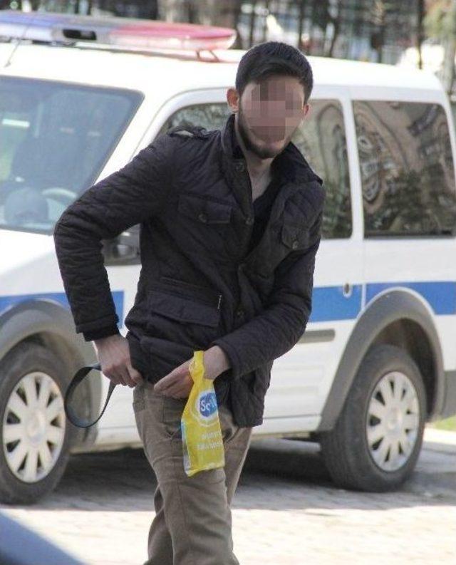 Silahlı Saldırı Anı G&uuml;venlik Kamerasında 1