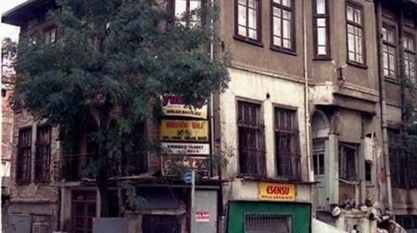 Tarihi Konağın Temeli Atıldı