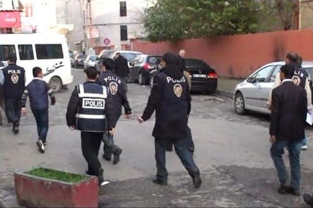 Batman da 13 Şube M&uuml;d&uuml;r&uuml;n&uuml;n G&ouml;rev Yeri Değiştirildi 1