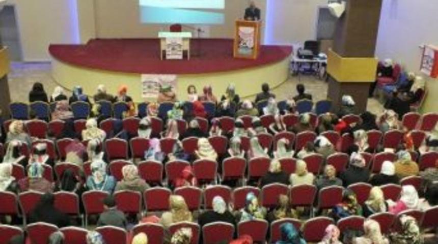 Van&rsquo;da &lsquo;erdemli Kadından Erdemli Topluma&rsquo; Projesi