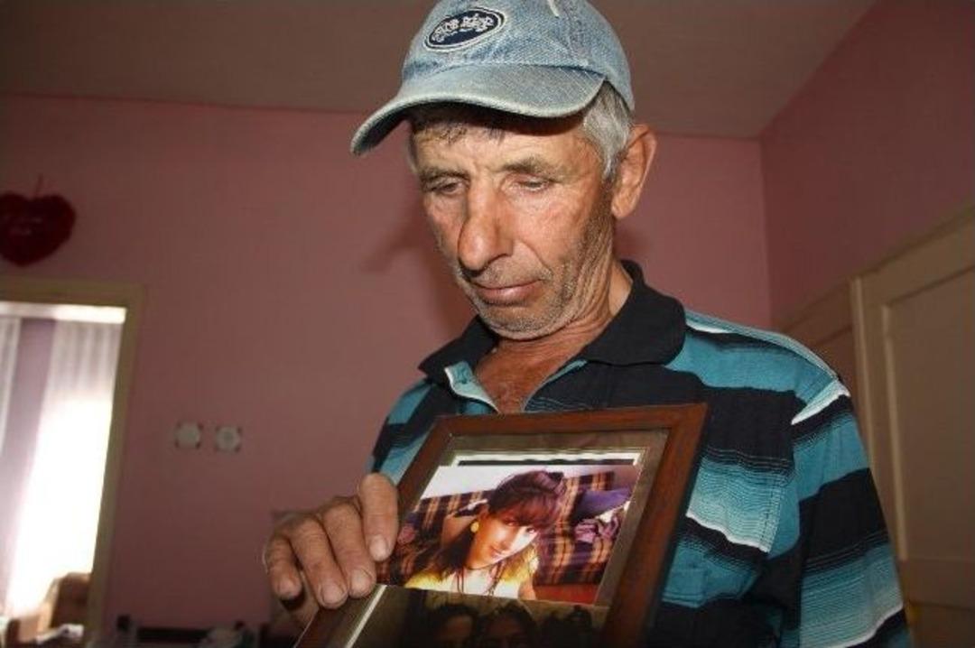 Erkek Arkadaşı Tarafından Darp Edildiği İddia Edilen Gen&ccedil; Kız Hastaneye Kaldırıldı