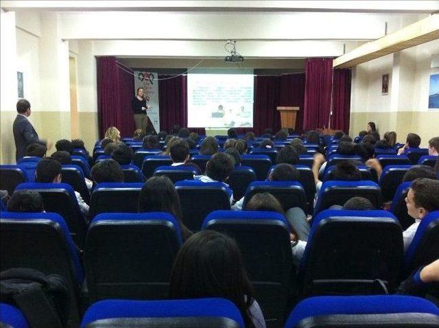 Lise &Ouml;ğrencilerine Gelecekleri İ&ccedil;in Eğitimler Verildi 1