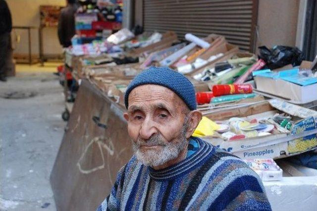 Diyarbakır’ın En Yaşlı Seyar Satıcısı