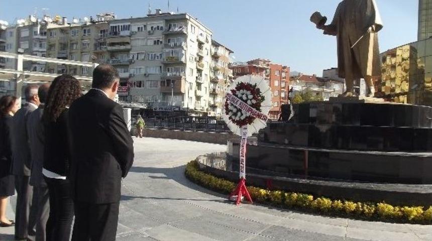 Kent Meydanı&rsquo;nda İlk Kutlama Yapıldı