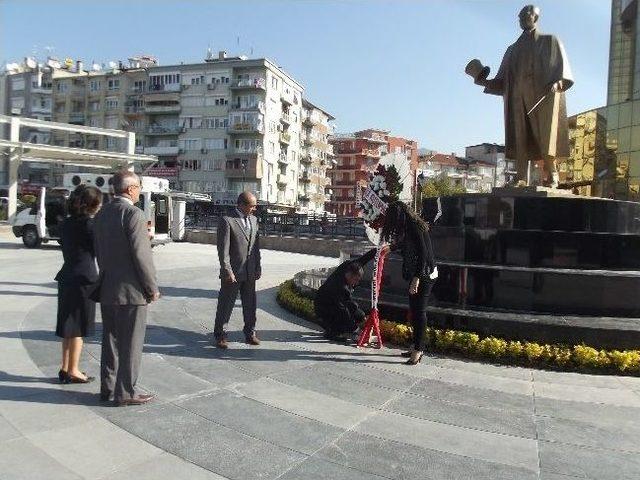 Kent Meydanı’nda İlk Kutlama Yapıldı