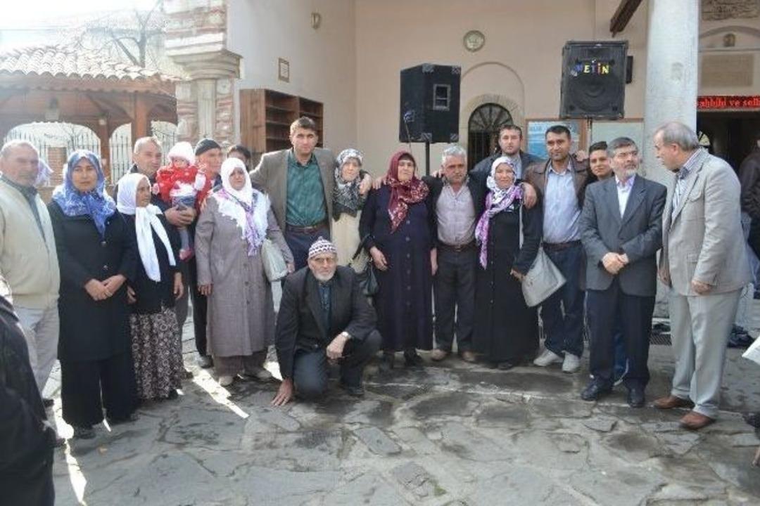 Kula'da Umre Yolcuları Uğurlandı