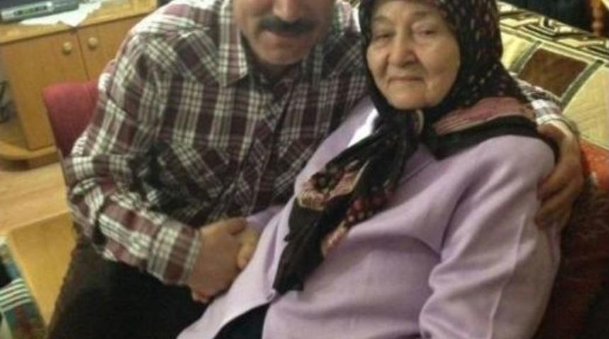 Başkan Doğan İlk Olarak Annesini Ziyaret Etti