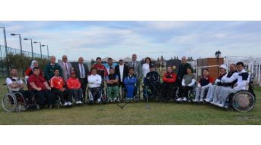 Gen&ccedil;lik Hizmetleri Ve Spor İl M&uuml;d&uuml;r&uuml; Dr.hacıcaferoğlu&rsquo;ndan Ziyaret