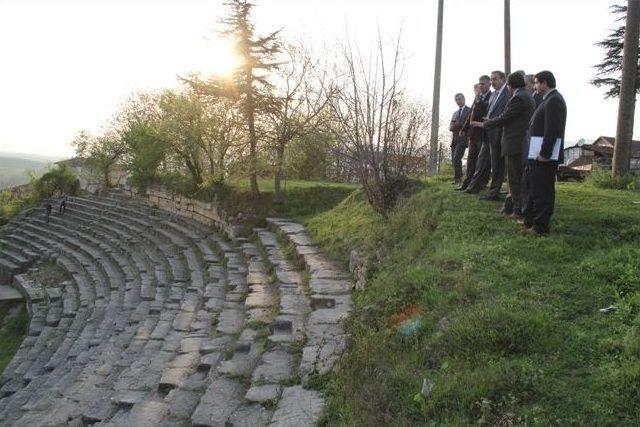 Vali Ali İhsan Su, Konuralp Bölgesinde İncelemelerde Bulundu 1