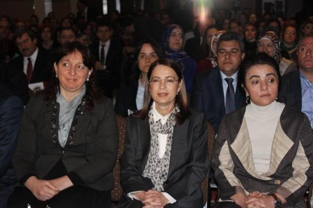 'd&uuml;nya Otizm Farkındalık G&uuml;n&uuml;&rsquo; Toplantısı