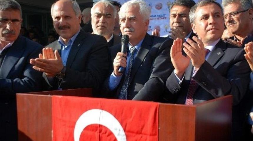 Abdurrahman Toprak, Başkanlık Koltuğuna Oturdu