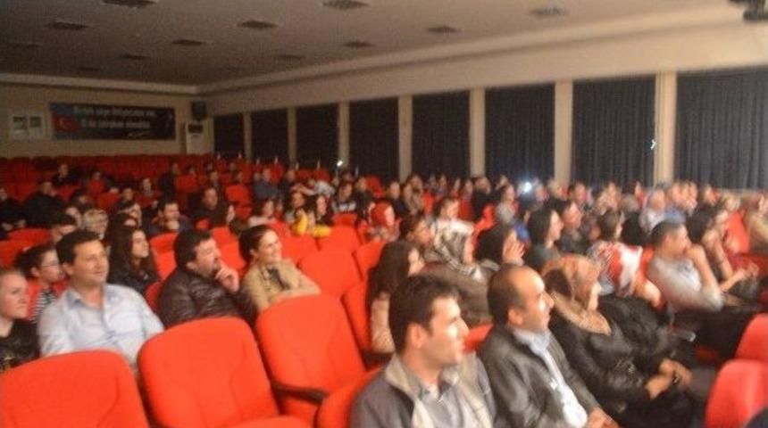 '3 Perde Bir' Oyun Beğeni Topladı