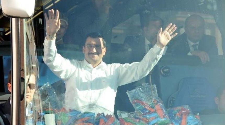 Başkan Ak, Zaferini Ke&ccedil;i&ouml;renliler İle Kutladı