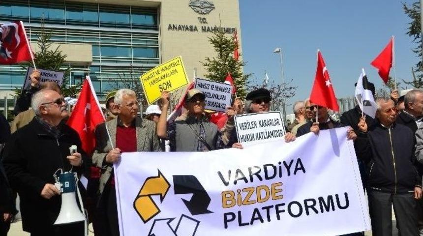 Anayasa Mahkemesi &Ouml;n&uuml;nde Yargı Eylemi