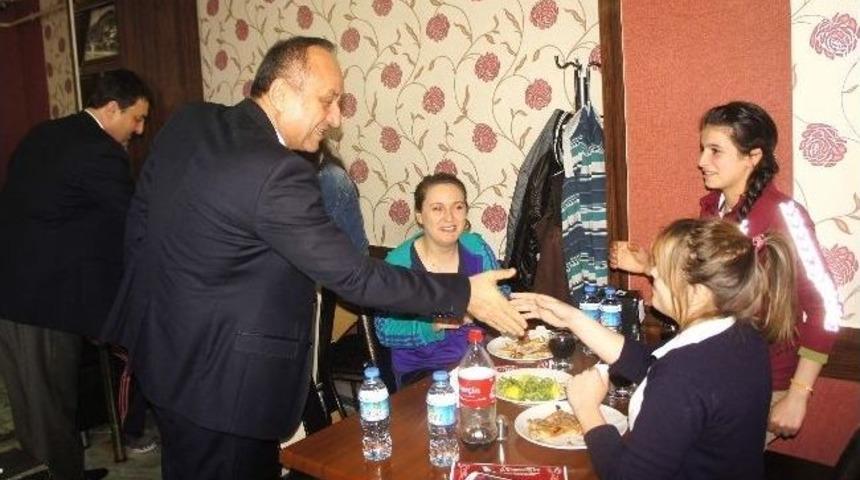 Başkan Babaş&rsquo;tan Esnaf Ve Vatandaşlara Teşekk&uuml;r Ziyareti