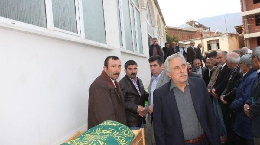 Trafik Kazasında Hayatını Kaybedenler Defnedildi