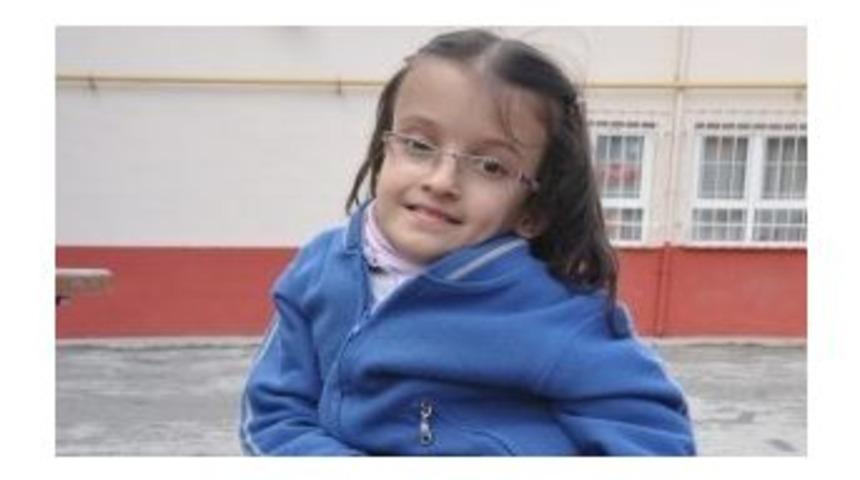 Skolyoz Hastası Esranur Yaşamını Yitirdi