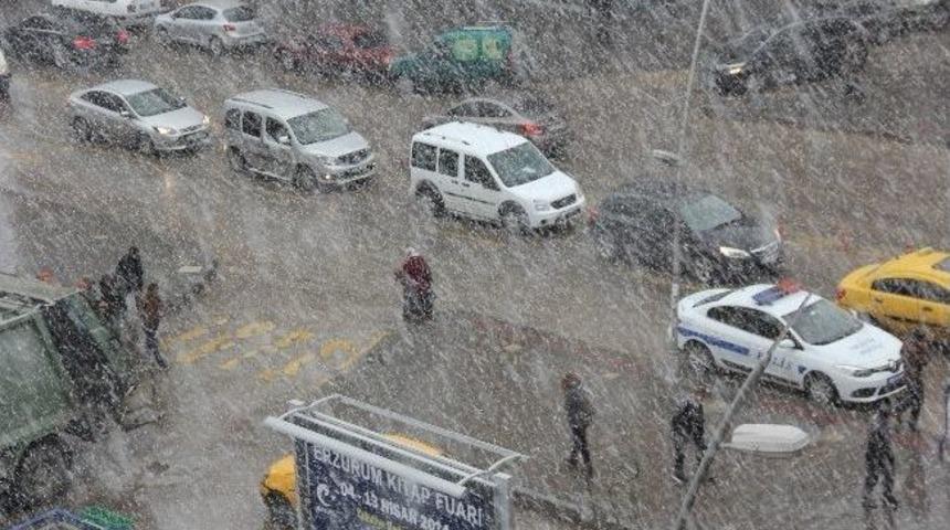 Erzurum&rsquo;da Nisan Karı Şaşırttı
