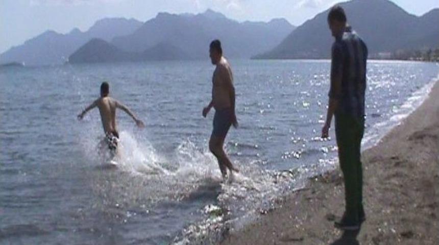 Marmaris&rsquo;te Nisan Ayında Deniz Keyfi