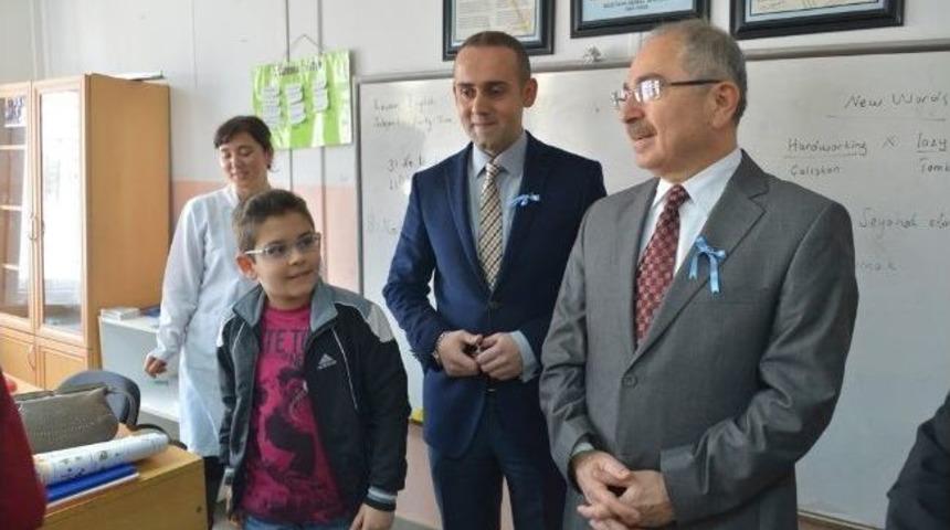 Kırklareli'de G&ouml;kkuşağı &Ouml;zel Eğitim Uygulama Merkezi A&ccedil;ıldı