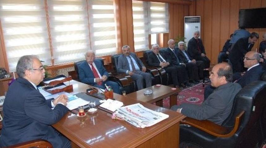 Mhp&rsquo;li Aday Erdem, Ak Partili Başkan Kutlu&rsquo;yu Ziyaret Etti