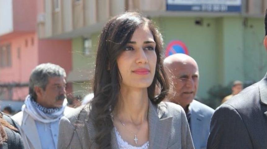 T&uuml;rkiye'nin İlk S&uuml;ryani Belediye Başkanı Mardin'de Se&ccedil;ildi