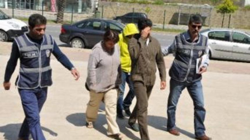 İranlı Turistler Hırsızlıktan Yakalandı