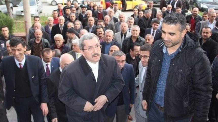 Başkan Vergili Mazbatasını Aldı