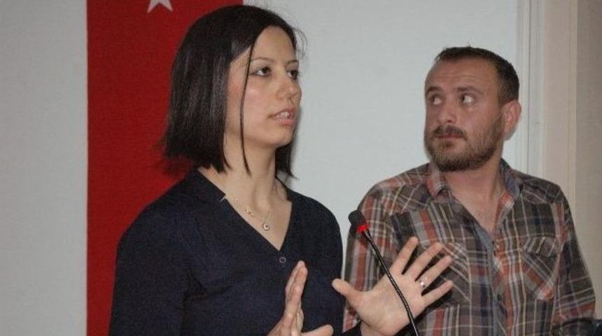 Y&uuml;ksek Okul &Ouml;ğrencilerine 'madde Bağımlılığı' Konferansı