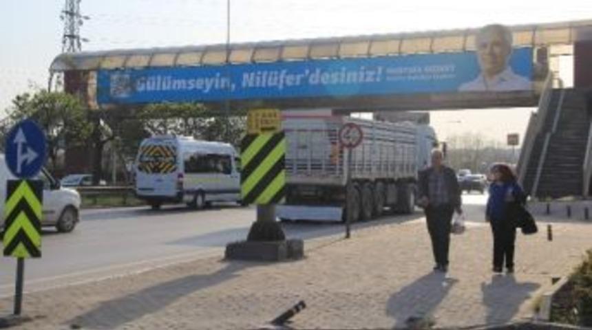 Bozbey&rsquo;in İlk İcraatı &ldquo;g&uuml;l&uuml;mseyin Nil&uuml;fer'desiniz&rdquo; Oldu