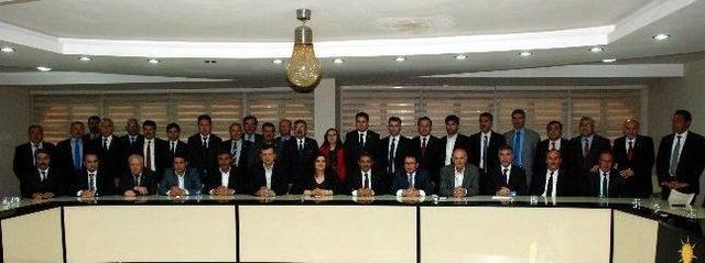 Ak Parti nin 12 Dev Adamı 1