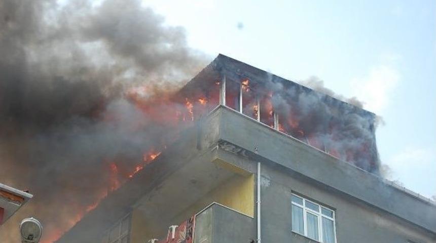 Tekirdağ'da Yangın 3 Ocağı K&uuml;l Etti
