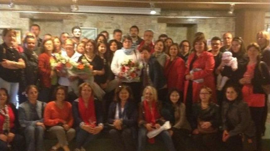 3 Kadın 3 Sanat 3 Yorum Sergisi Kuşadası&rsquo;nda A&ccedil;ıldı