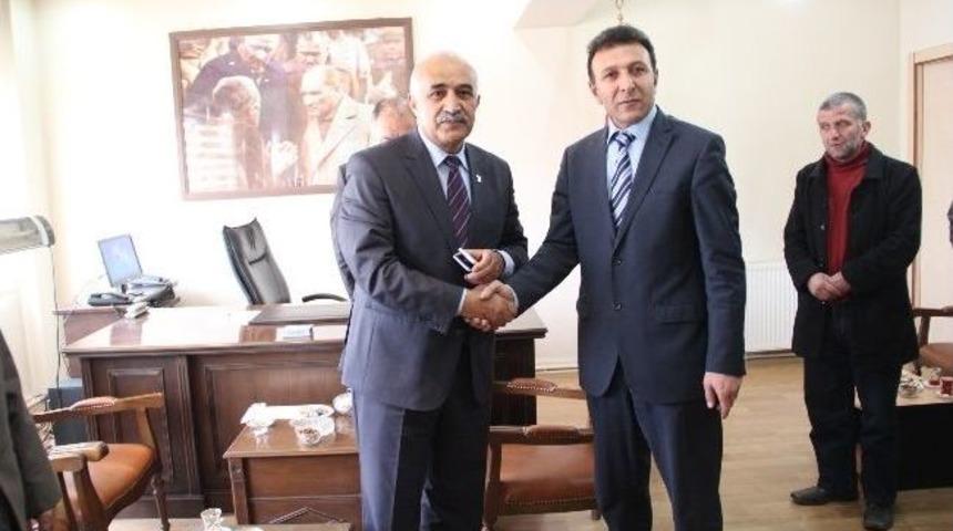 Azizoğlu Mazbatasını Aldı