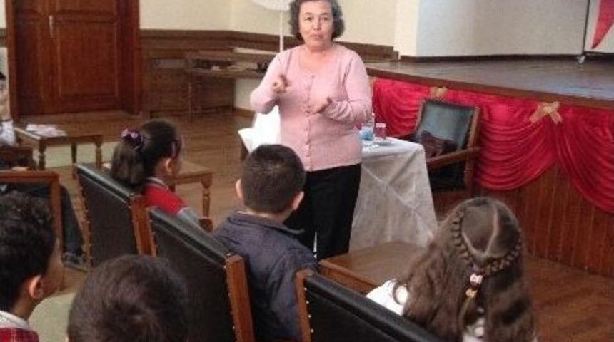 İlk Kez Bir Yazarla Tanıştılar