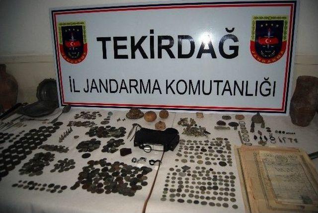 Tarihi Eser Operasyonunda Paha Biçilemeyen 5 Bin Çeşit Eser Yakalandı