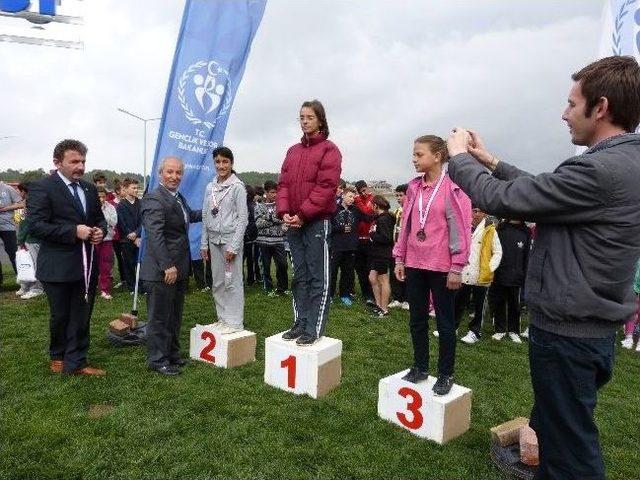 Gençlik Hizmetleri Ve Spor İl Müdürlüğü Atletizm Müsabakaları